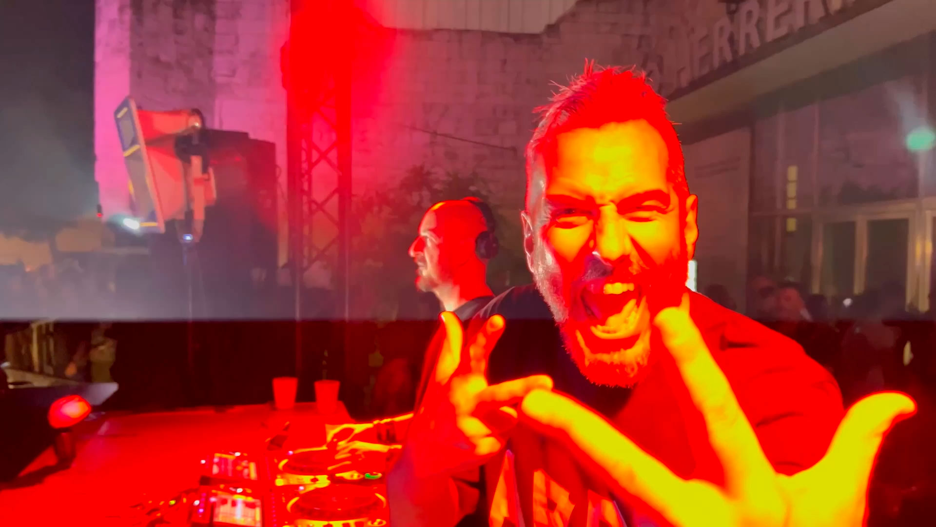 Fotograma de ARDE vídeo de evento